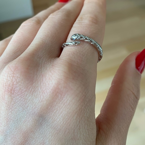 sterling silver onyx snake ring - Picture 2 of 5